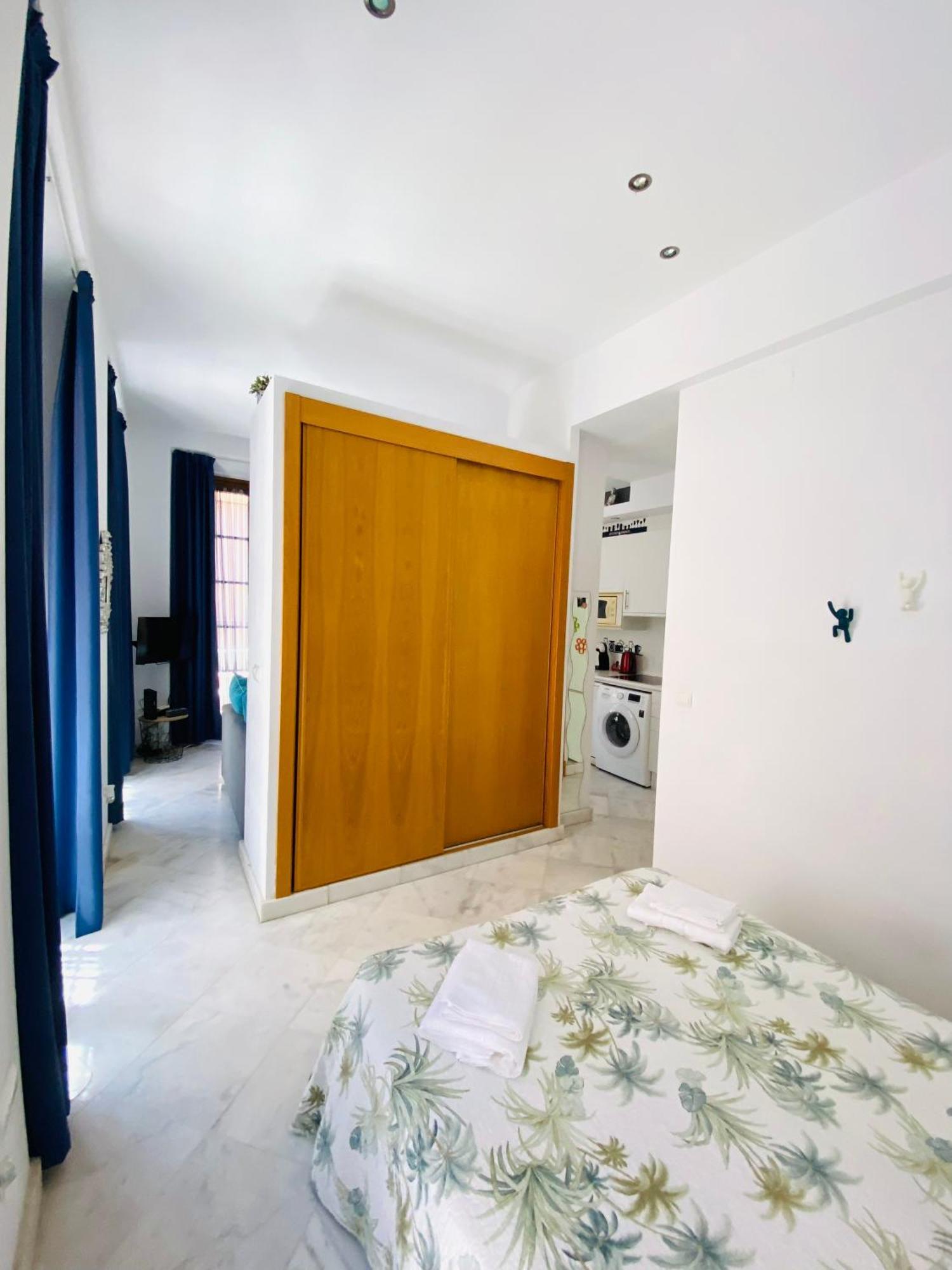 Apartamento En El Centro De Malaga Luaran gambar